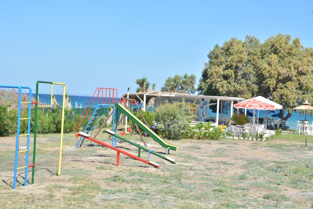 Costa Angela Seaside Resort Екстериор снимка