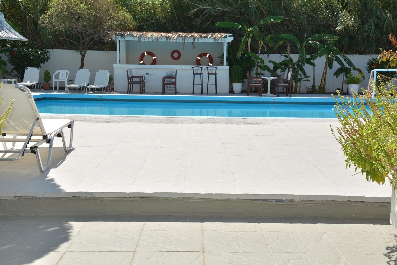 Costa Angela Seaside Resort Екстериор снимка